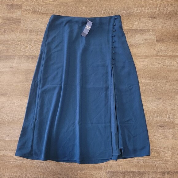 NWT ABERCROMBIE & FITCH | Skirt | Sz. M Petite - Picture 1 of 7